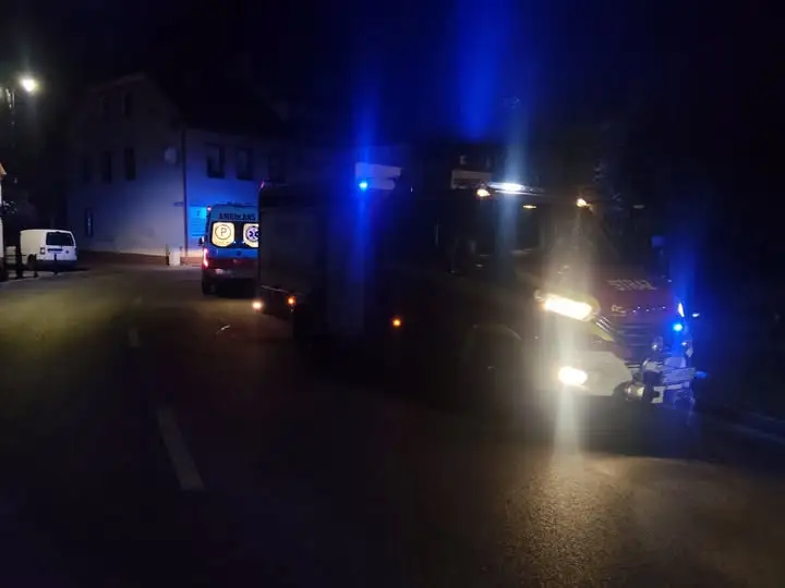 Nocna interwencja służb w Babimoście – otwarcie mieszkania przy ul. Rynek