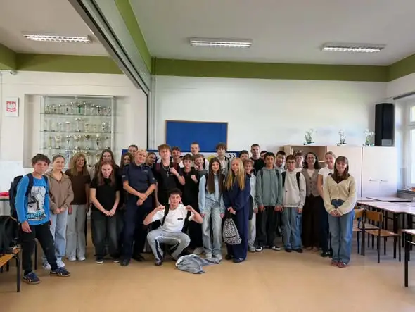 Cyberprzemoc, hejt i agresja tematem spotkania z policją w Witoszowie Dolnym