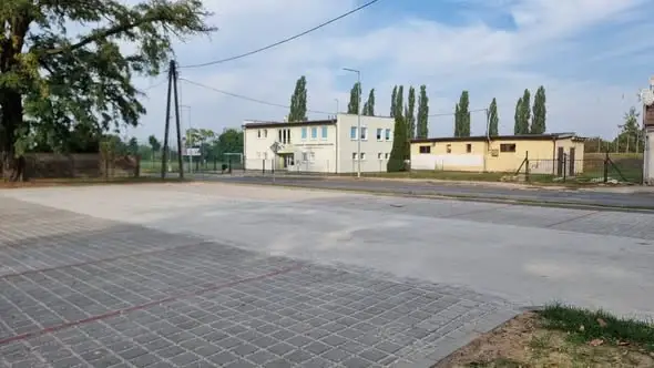Czerwieńsk: zakończono przebudowę miejsc postojowych przy ulicy Kwiatowej i Akacjowej